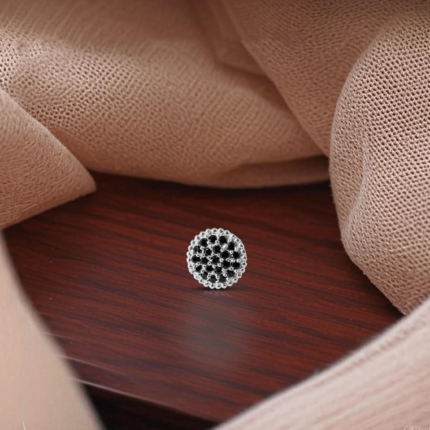 925 Sterling Silver Black Stone Circle  Nose Pin